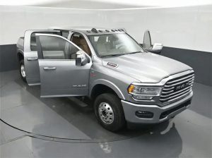 2023 Ram 3500 Laramie Longhorn — thumbnail 16
