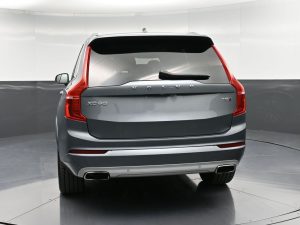 2020 Volvo XC90 — thumbnail 3