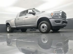 2023 Ram 3500 Laramie Longhorn — thumbnail 19