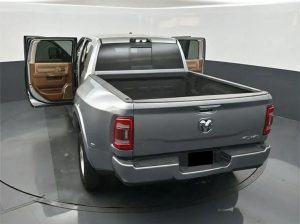 2023 Ram 3500 Laramie Longhorn — thumbnail 20