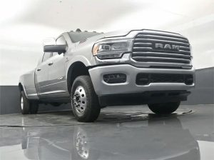 2023 Ram 3500 Laramie Longhorn — thumbnail 29