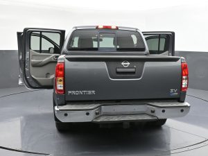2017 Nissan Frontier SV V6 — thumbnail 36