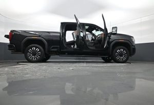 2024 GMC Sierra 2500 HD Denali Ultimate Crew Cab — thumbnail 29