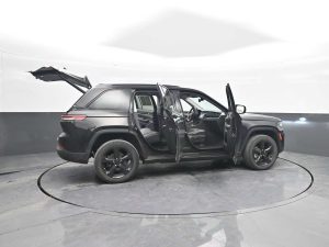 2023 Jeep Grand Cherokee Limited — thumbnail 46