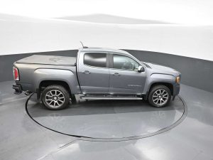 2022 GMC Canyon Denali Crew Cab — thumbnail 16