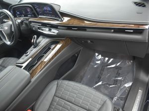 2023 Cadillac Escalade ESV Sport Platinum — thumbnail 17