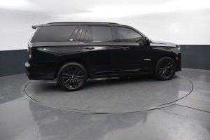 2024 Cadillac Escalade V-Series — thumbnail 5