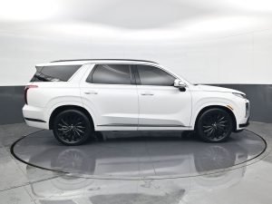 2024 Hyundai Palisade Calligraphy Night Edition — thumbnail 3