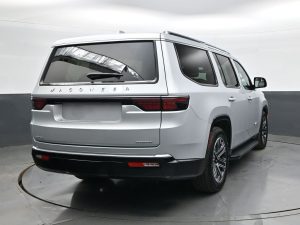 2022 Jeep Wagoneer Series III — thumbnail 4