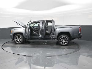 2022 GMC Canyon Denali Crew Cab — thumbnail 27