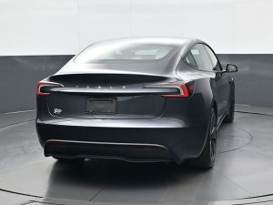 2025 Tesla Model 3 Long Range — thumbnail 4