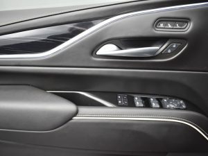 2024 Cadillac Escalade V-Series — thumbnail 9