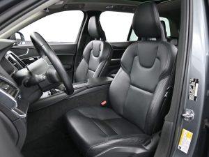 2020 Volvo XC90 — thumbnail 9