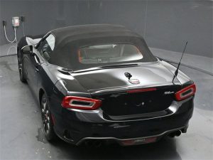 2018 Fiat 124 Spider Abarth — thumbnail 19