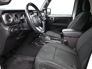 2018 Jeep Wrangler Unlimited Sahara — thumbnail 16