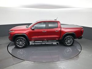 2023 GMC Canyon Denali — thumbnail 18