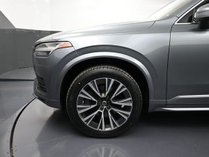 2020 Volvo XC90 — thumbnail 10