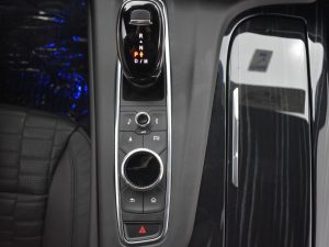 2024 Cadillac Escalade V-Series — thumbnail 18