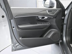 2020 Volvo XC90 — thumbnail 14