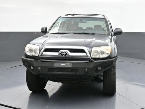 2007 Toyota 4Runner SR5 — thumbnail 2