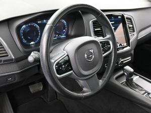 2020 Volvo XC90 — thumbnail 16