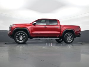 2023 GMC Canyon Denali — thumbnail 26