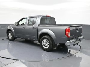 2017 Nissan Frontier SV V6 — thumbnail 3