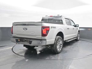 2024 Ford F-150 XLT 4WD SuperCrew 5.5 Box — thumbnail 9