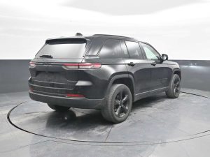2023 Jeep Grand Cherokee Limited — thumbnail 9