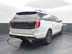2025 Ford Expedition Max Platinum — thumbnail 6