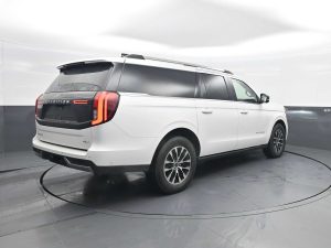 2025 Ford Expedition Max Platinum — thumbnail 7