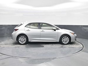 2024 Toyota Corolla Hatchback SE — thumbnail 8