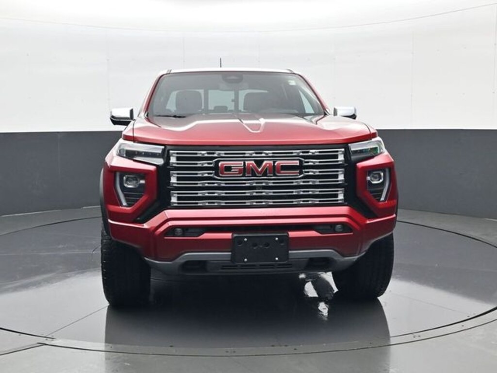 2023 GMC Canyon Denali — photo 1