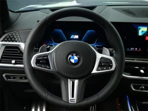 2024 BMW X7 M60i — thumbnail 8