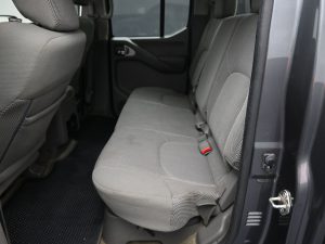 2017 Nissan Frontier SV V6 — thumbnail 10