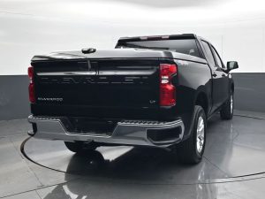 2024 Chevrolet Silverado 1500 LT — thumbnail 5