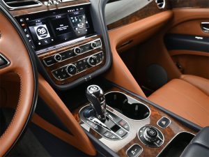 2021 Bentley Bentayga V8 — thumbnail 12