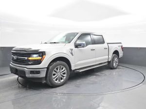 2024 Ford F-150 XLT 4WD SuperCrew 5.5 Box — thumbnail 3