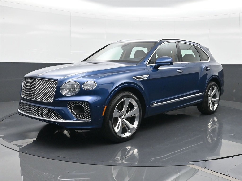 2021 Bentley Bentayga V8 — photo 1