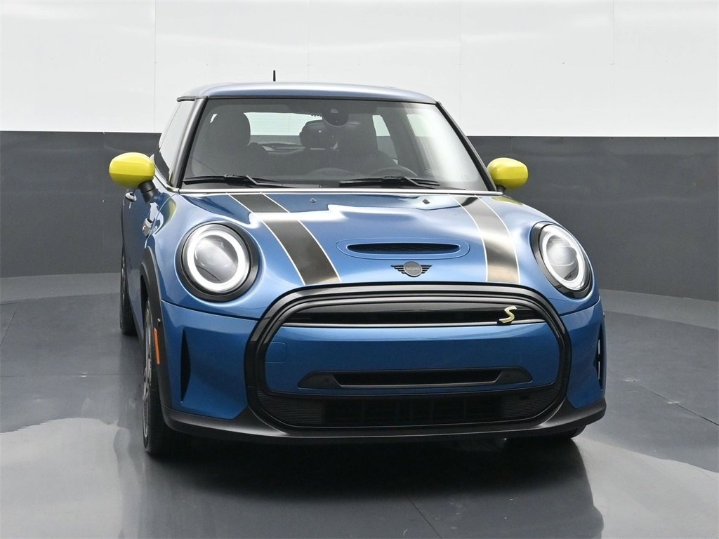 2023 MINI Cooper Base — photo 1