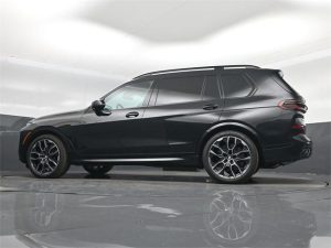 2024 BMW X7 M60i — thumbnail 62