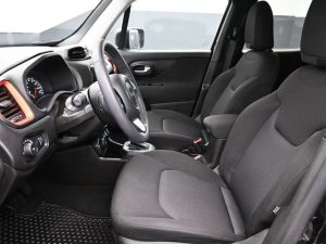 2020 Jeep Renegade Upland — thumbnail 8