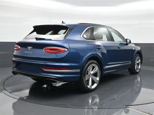 2021 Bentley Bentayga V8 — thumbnail 5