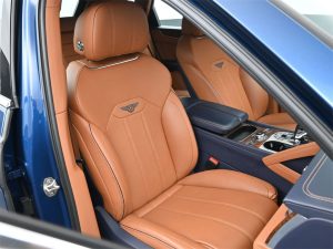 2021 Bentley Bentayga V8 — thumbnail 16