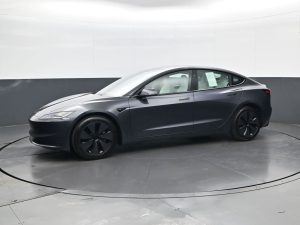 2025 Tesla Model 3 Long Range — thumbnail 7
