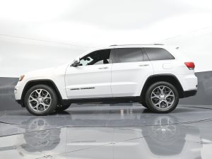 2019 Jeep Grand Cherokee Limited — thumbnail 23