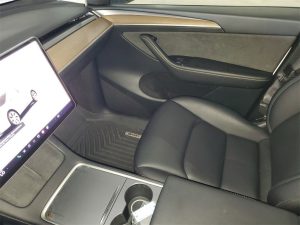 2023 Tesla Model Y Long Range — thumbnail 23