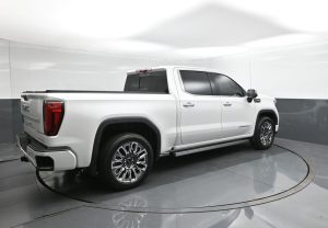2024 GMC Sierra 1500 Denali Ultimate Crew Cab — thumbnail 5
