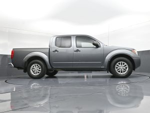 2017 Nissan Frontier SV V6 — thumbnail 24
