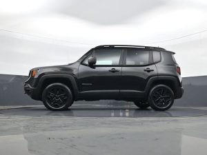 2020 Jeep Renegade Upland — thumbnail 26